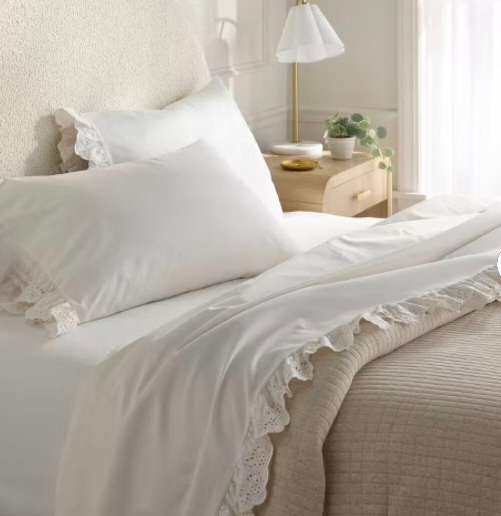 Threshold Twin XL 400 TC Performance Sheet Set Ivory Eyelet Ruffle Hem NWT